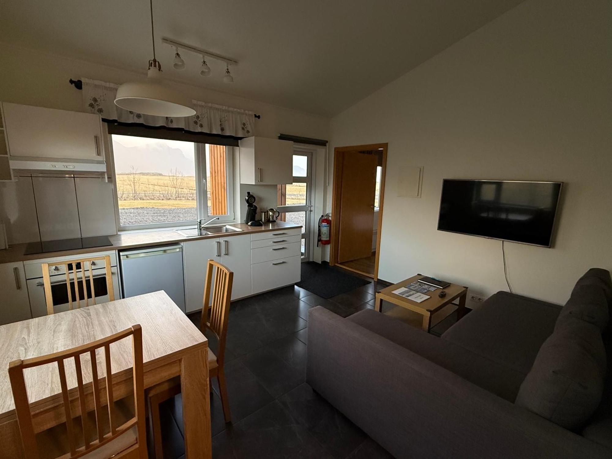 Sefdalur Studio Apartment Höfn Esterno foto